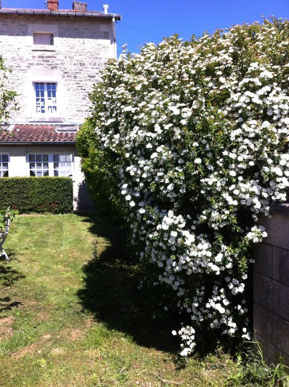 Les Lilas Roses Chamouilley Eksteriør billede